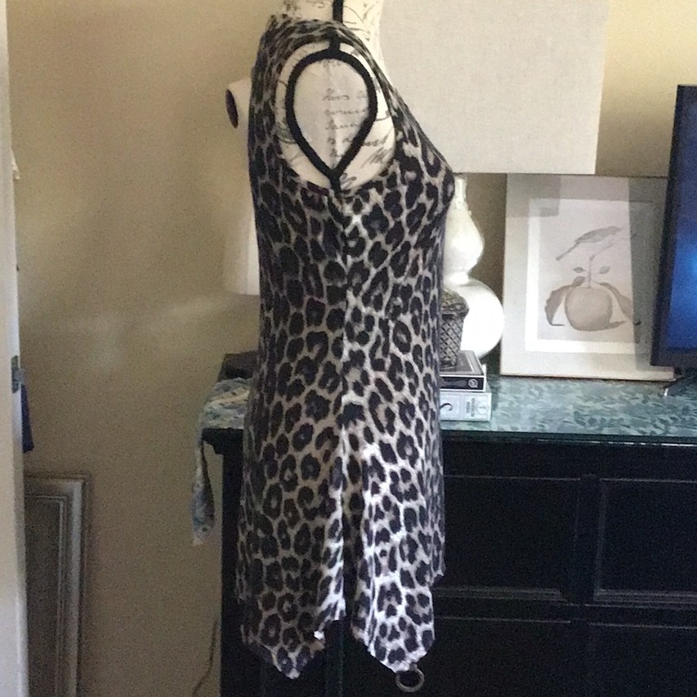 Signature Collection Animal Print Tunic - Picture 3 of 7